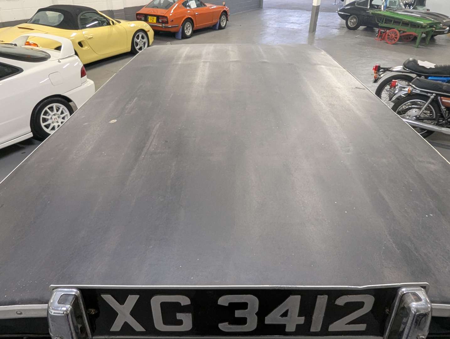 <p>1935 RALEIGH GOODS TRICYCLE</p>