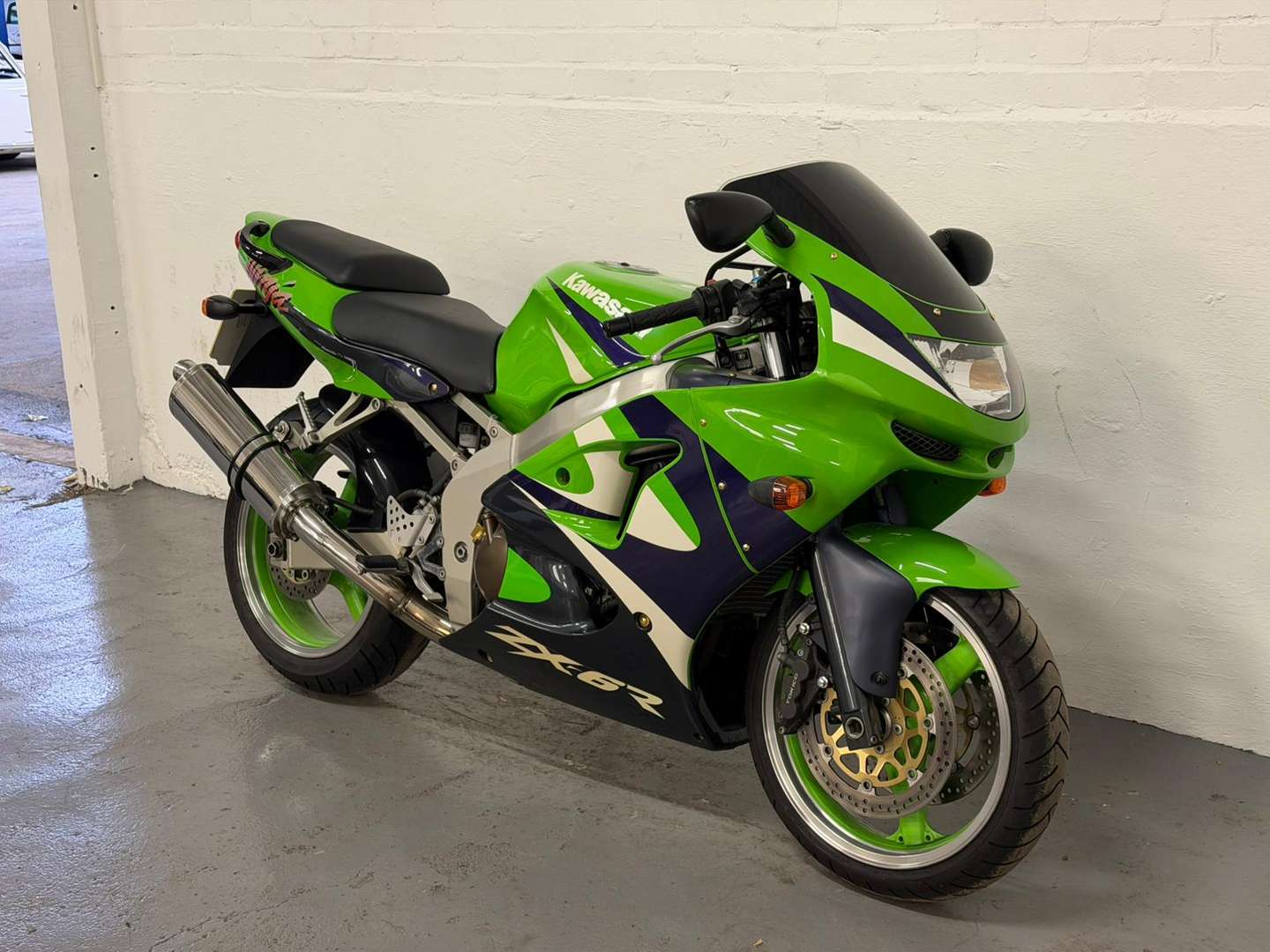 <p>1999 KAWASAKI ZX600-G2</p>