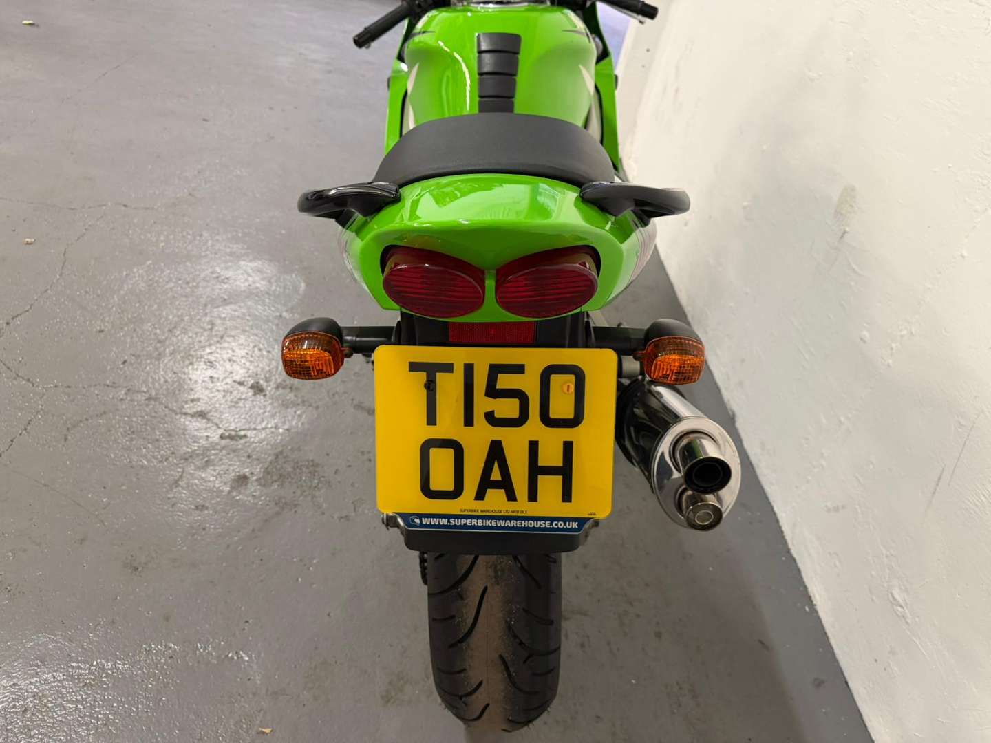 <p>1999 KAWASAKI ZX600-G2</p>