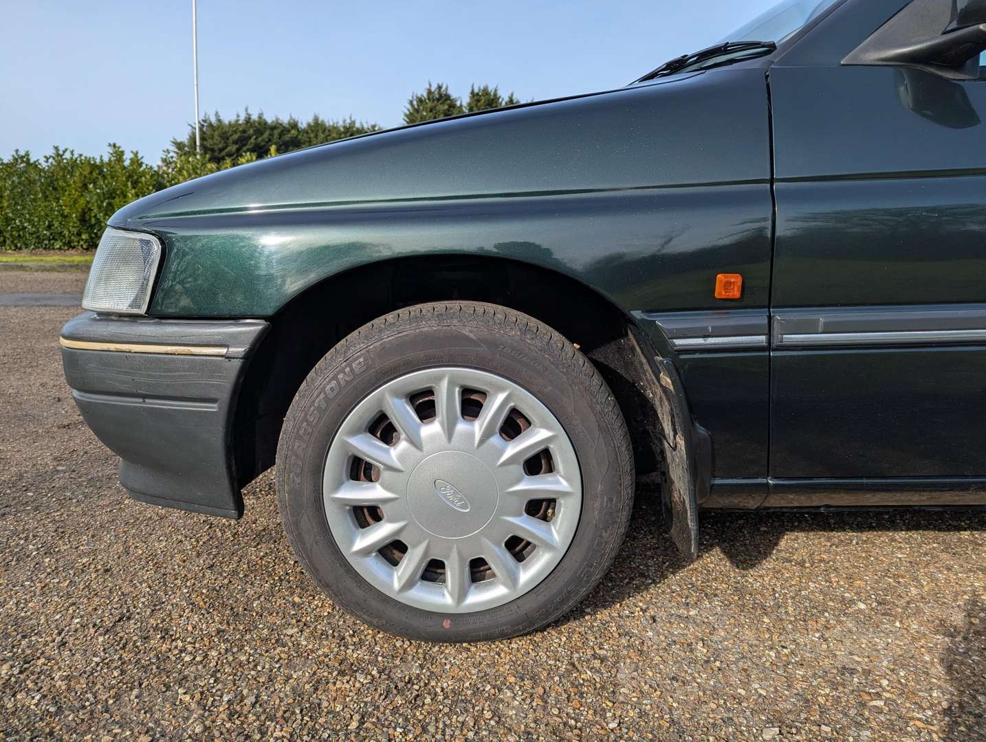 <p>1994 FORD ESCORT LX I</p>