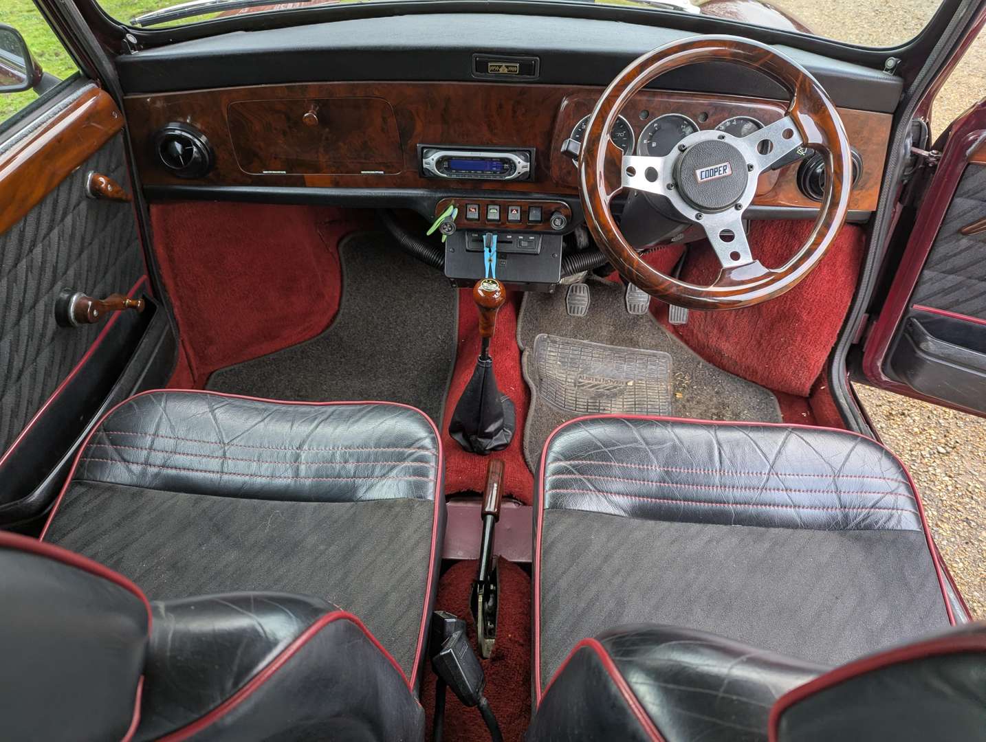 <p>1990 AUSTIN MINI THIRTY</p>