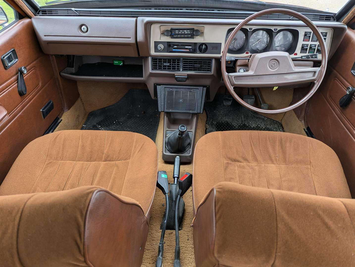 <p>1977 AUSTIN PRINCESS 1800 HL</p>