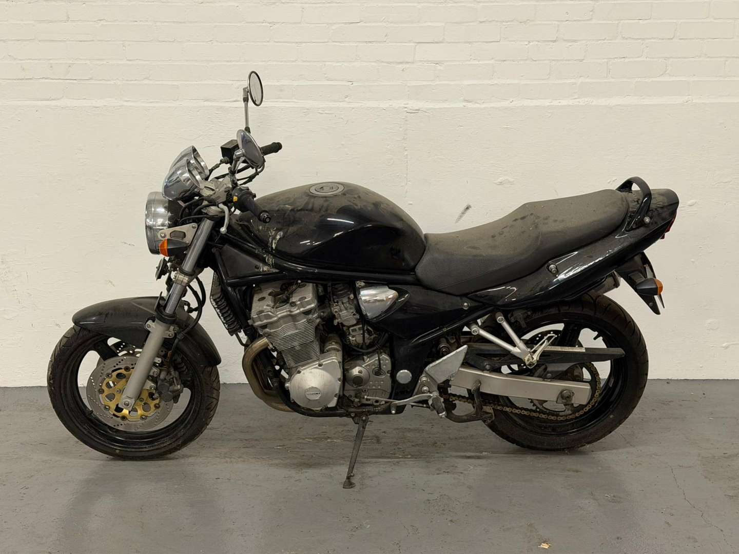 <p>2003 SUZUKI GSF 600 K3</p>
