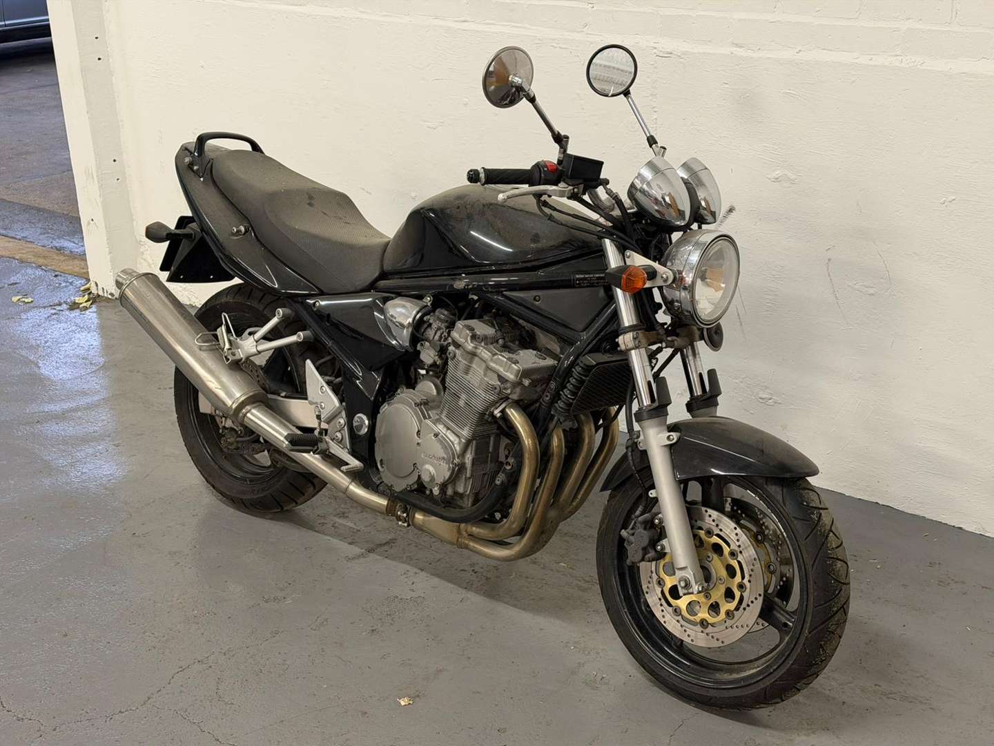 <p>2003 SUZUKI GSF 600 K3</p>