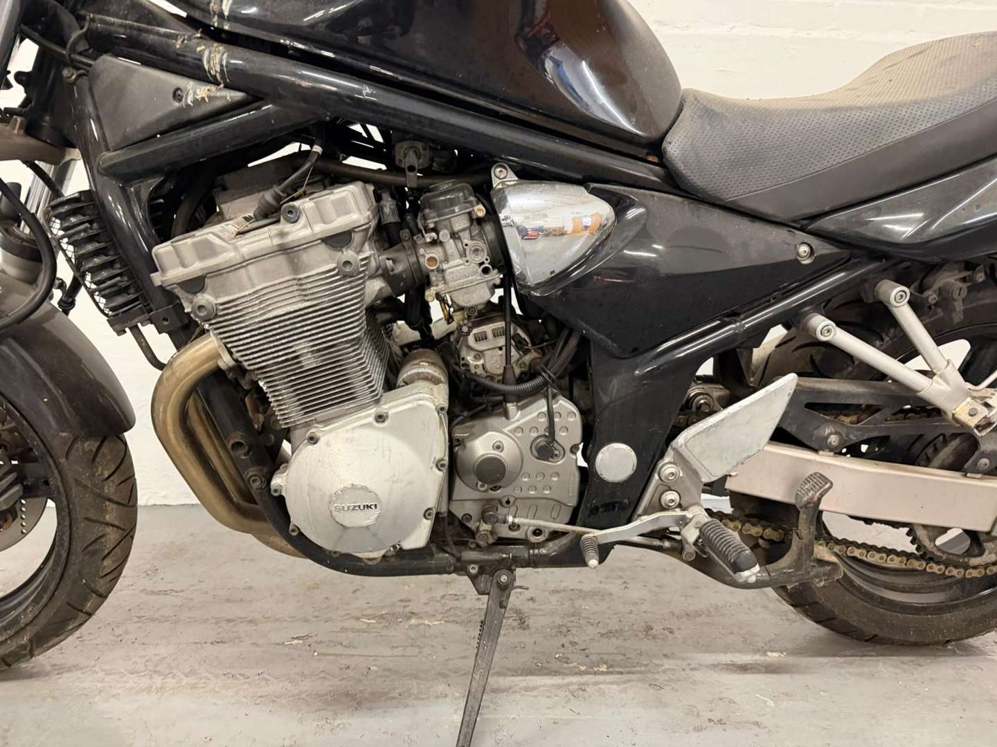 <p>2003 SUZUKI GSF 600 K3</p>