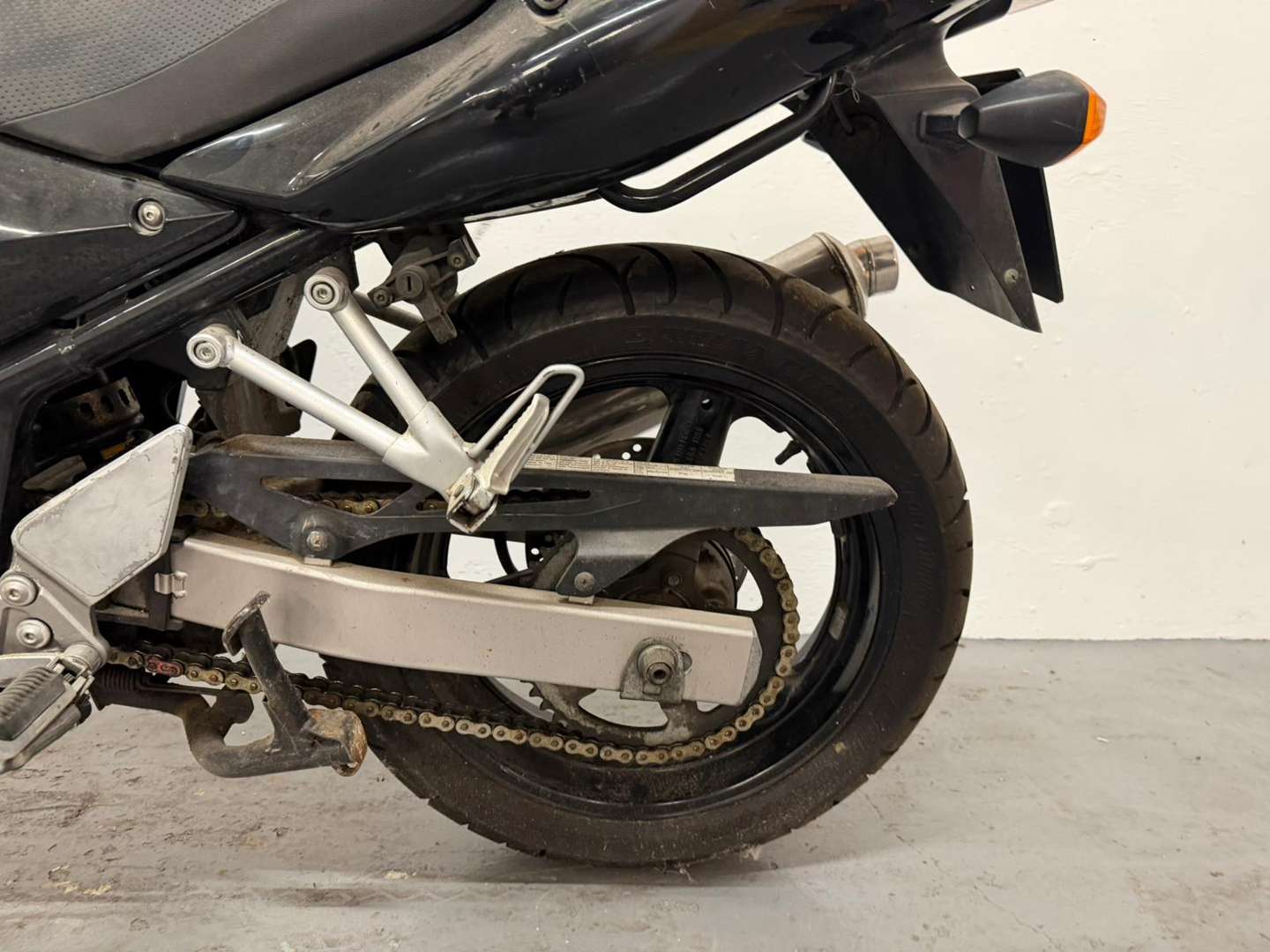 <p>2003 SUZUKI GSF 600 K3</p>