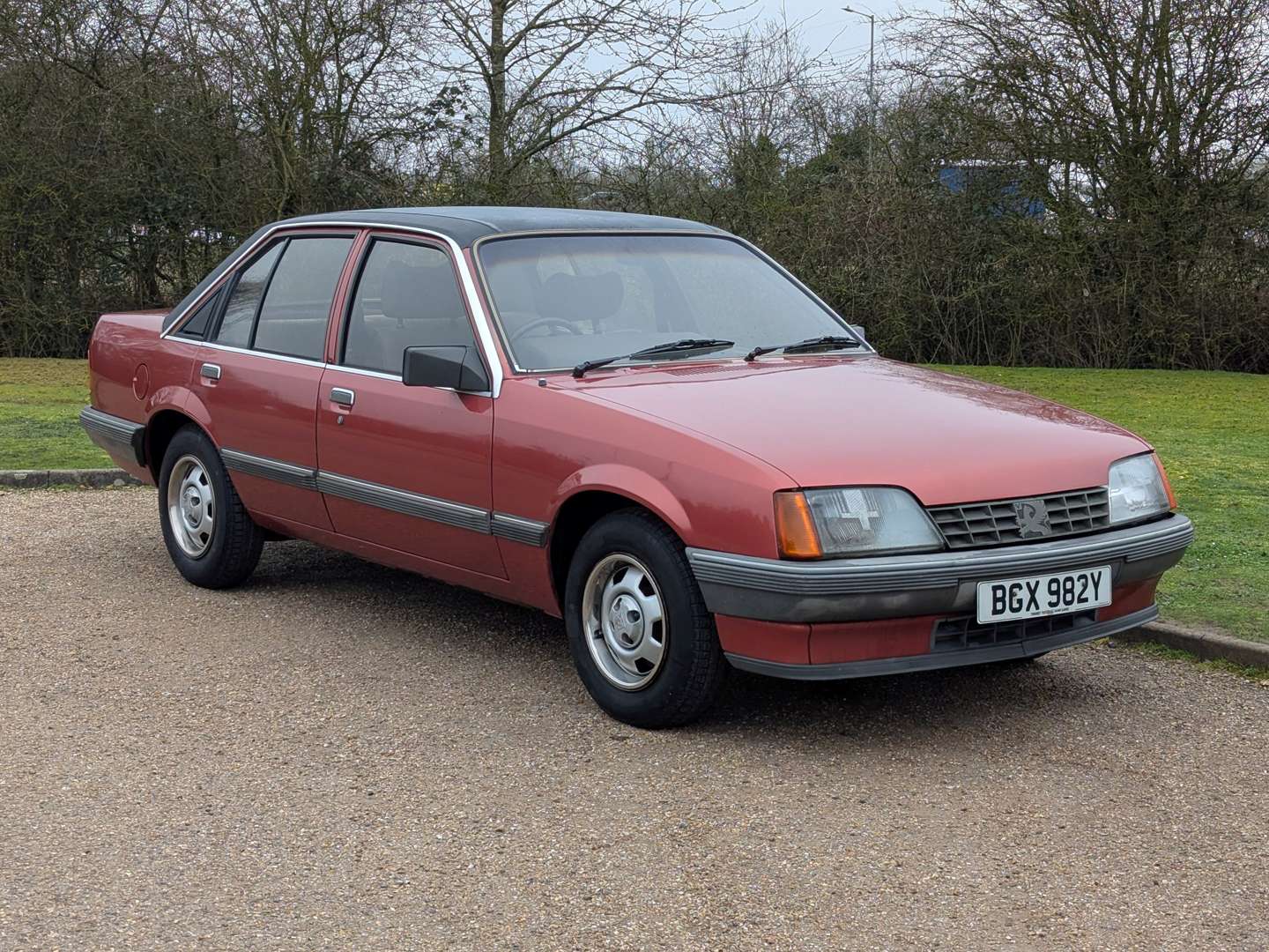 <p>1983 VAUXHALL CARLTON S</p>
