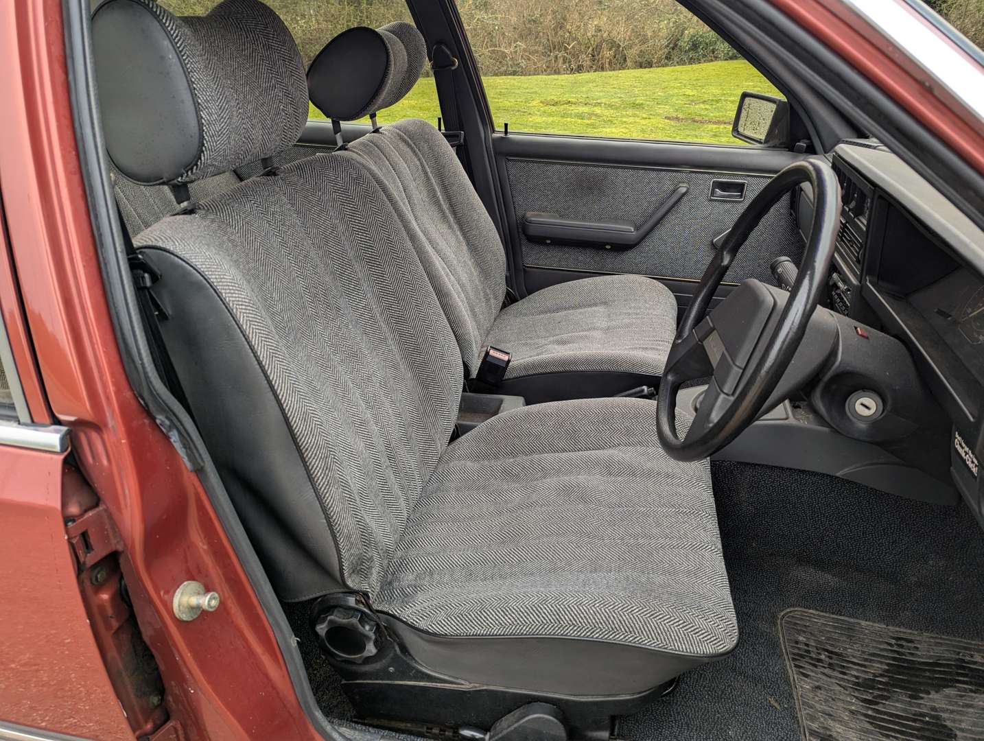 <p>1983 VAUXHALL CARLTON S</p>