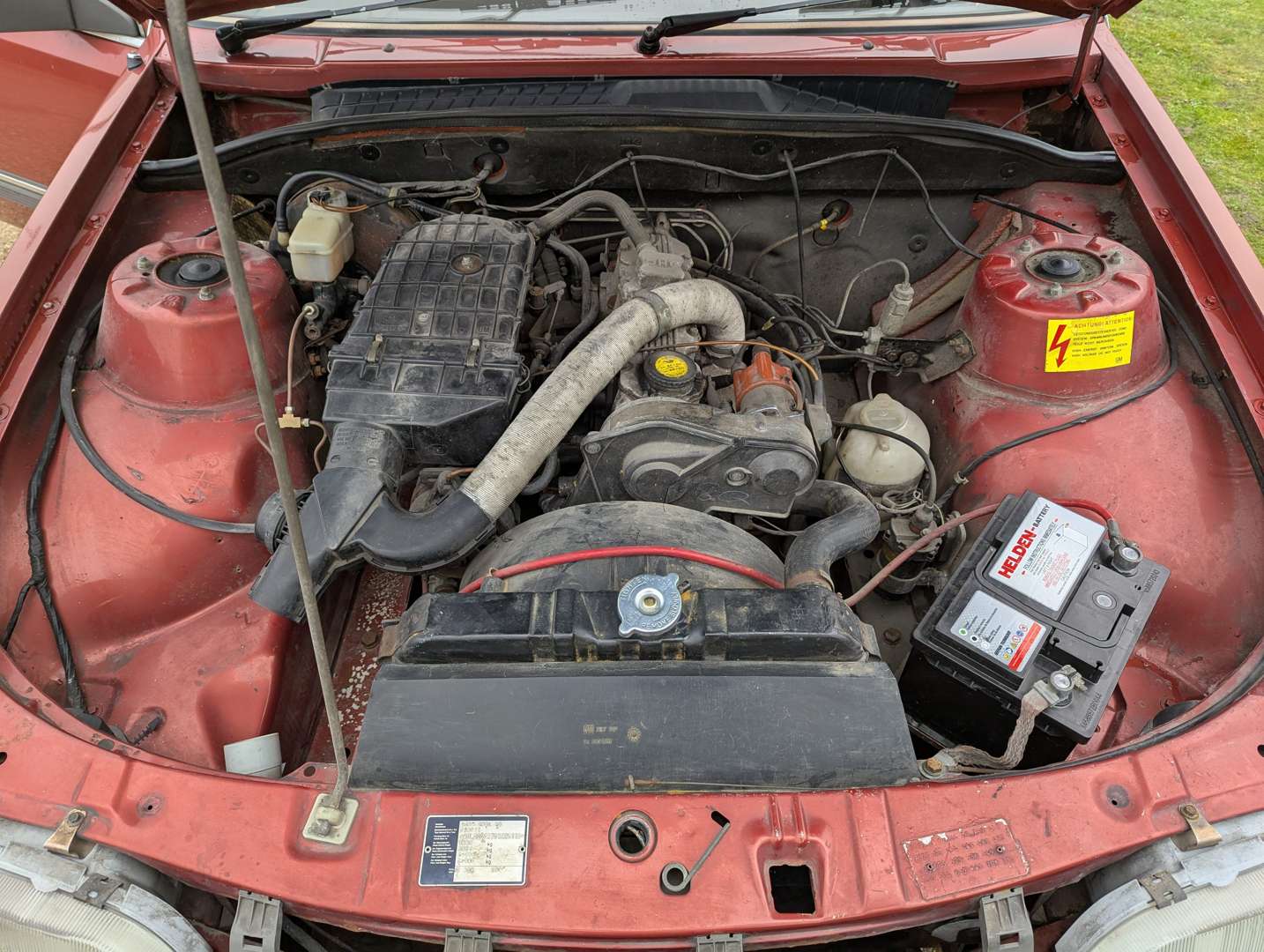 <p>1983 VAUXHALL CARLTON S</p>