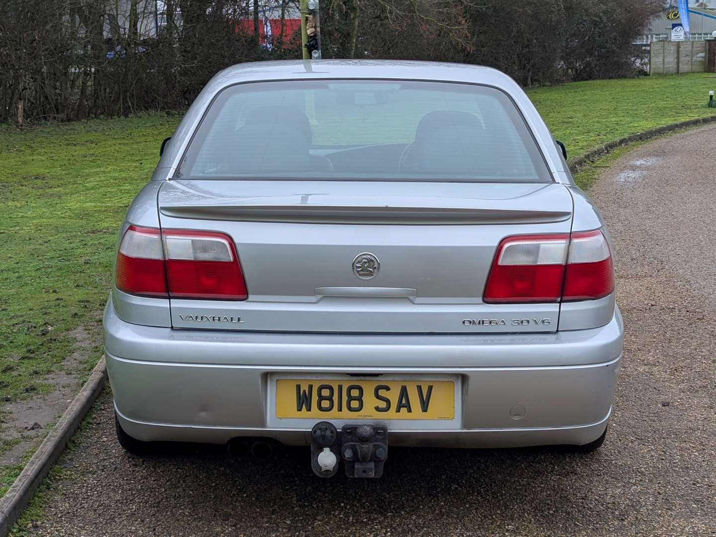 <p>2000 VAUXHALL OMEGA MV6 AUTO</p>