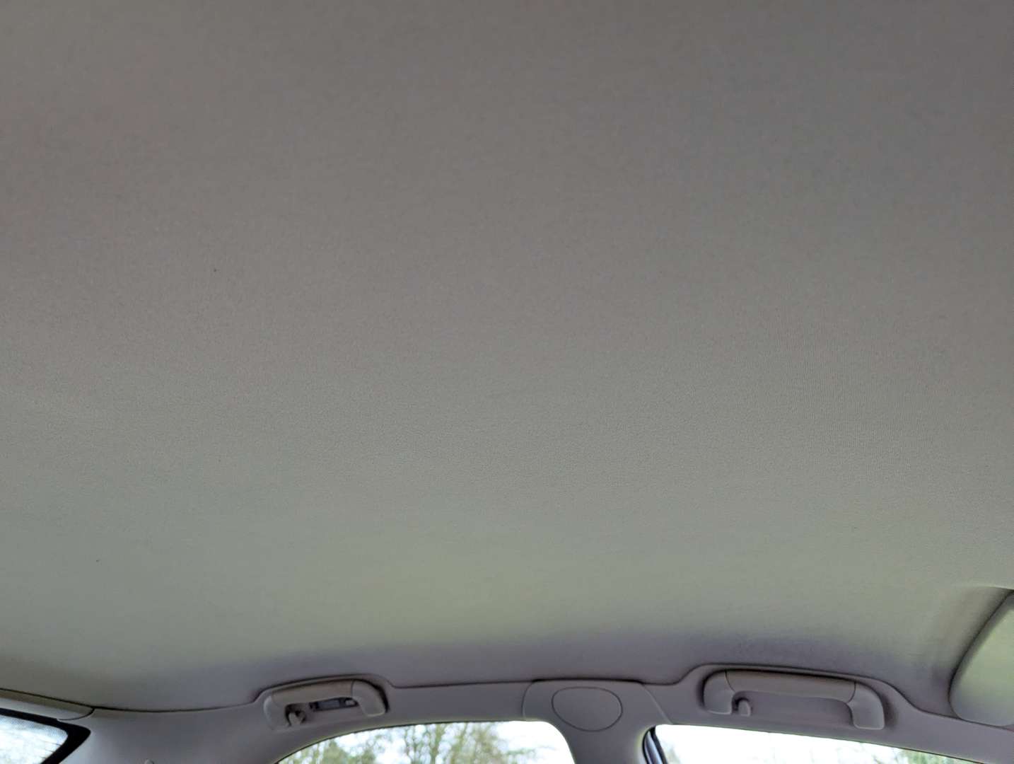 <p>2000 VAUXHALL OMEGA MV6 AUTO</p>