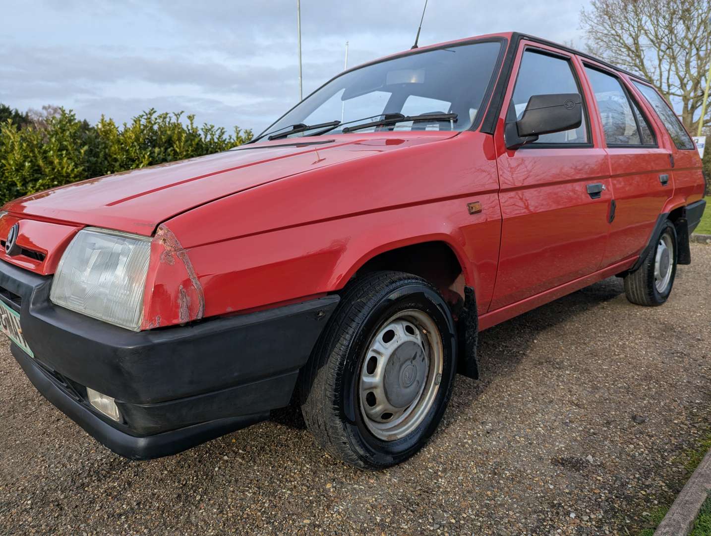 <p>1993 SKODA FAVORIT LXI ESTATE</p>