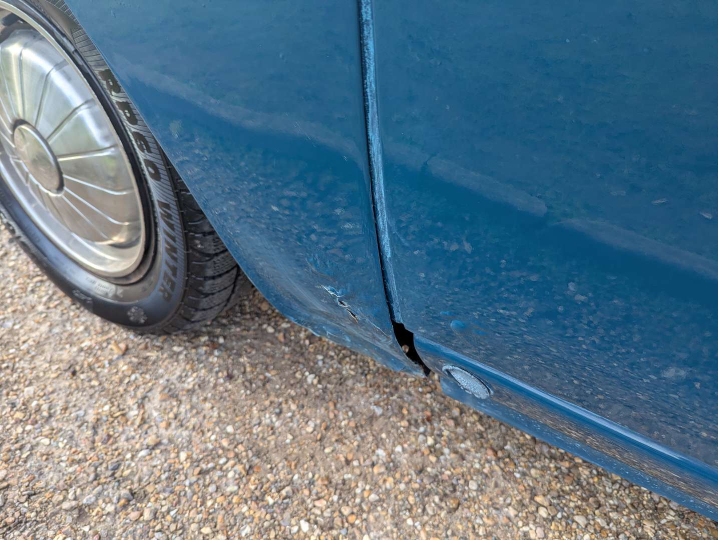 <p>1968 ROVER P6 2000 SC</p>