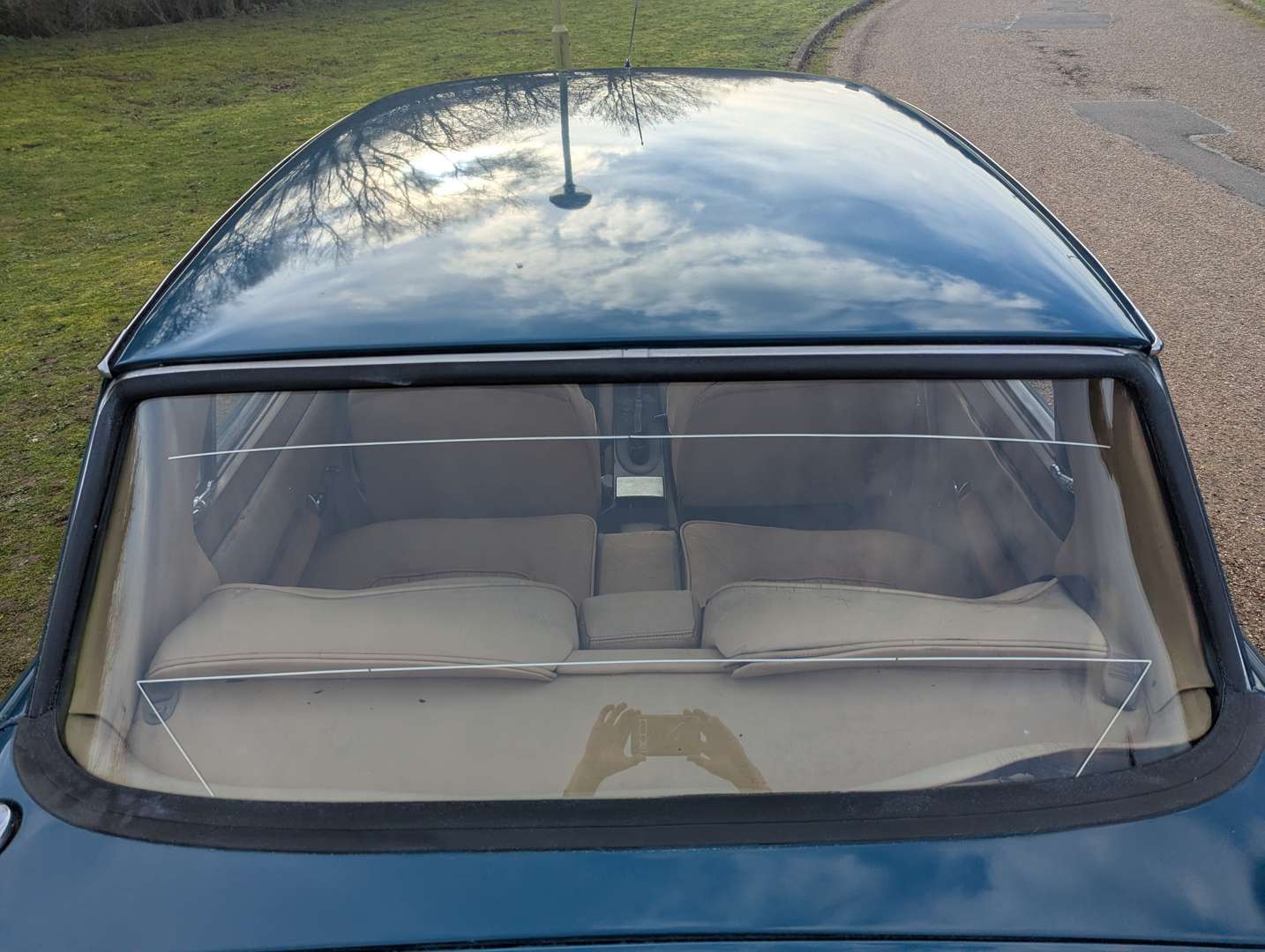 <p>1968 ROVER P6 2000 SC</p>