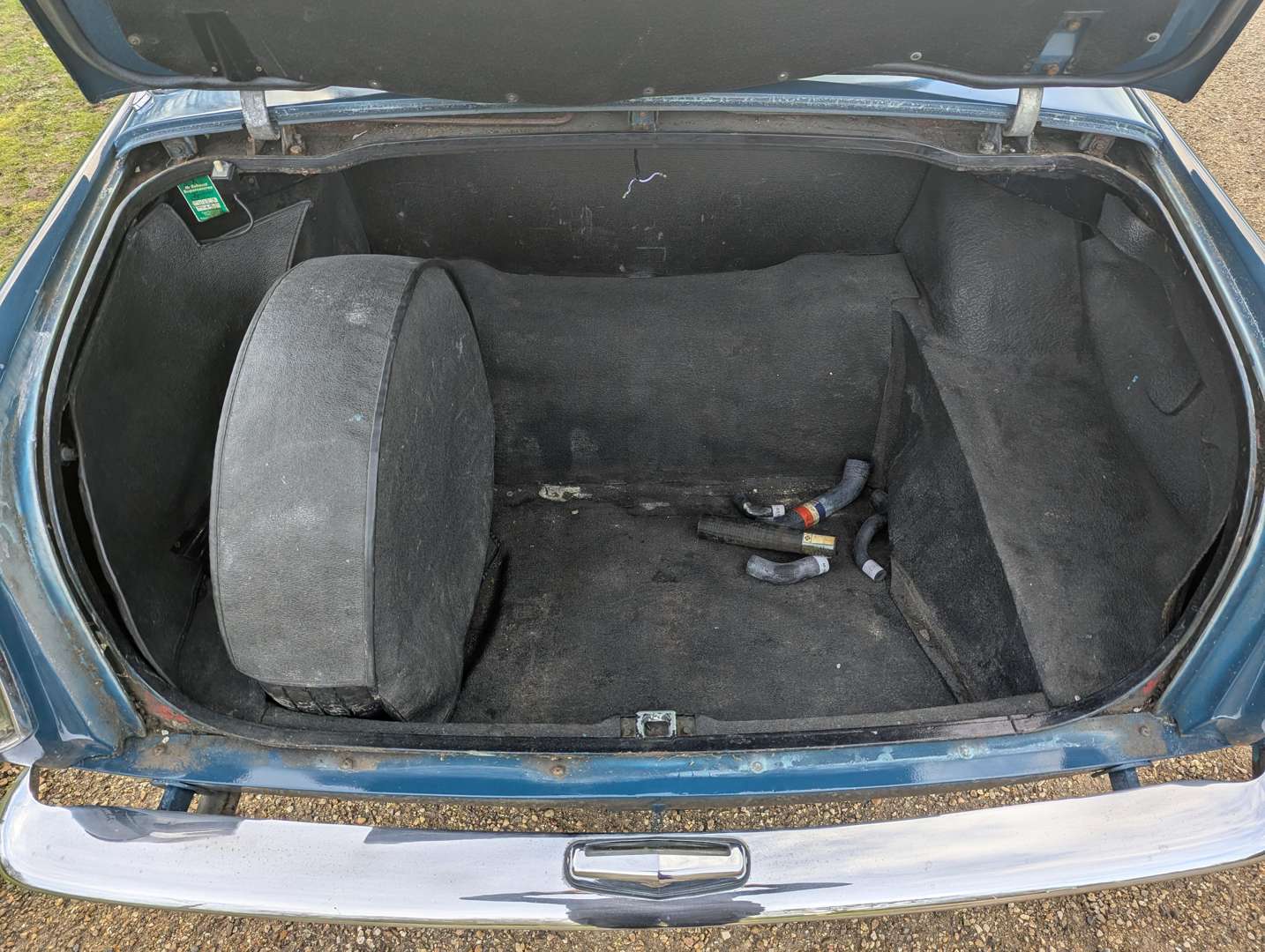 <p>1968 ROVER P6 2000 SC</p>