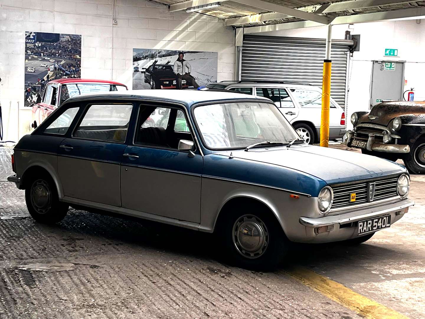 <p>1973 AUSTIN MAXI 1500</p>
