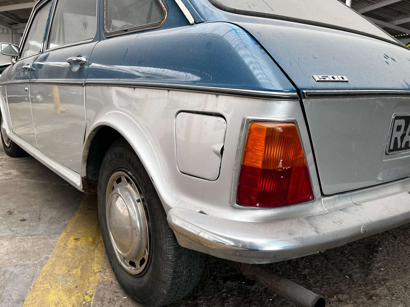 <p>1973 AUSTIN MAXI 1500</p>