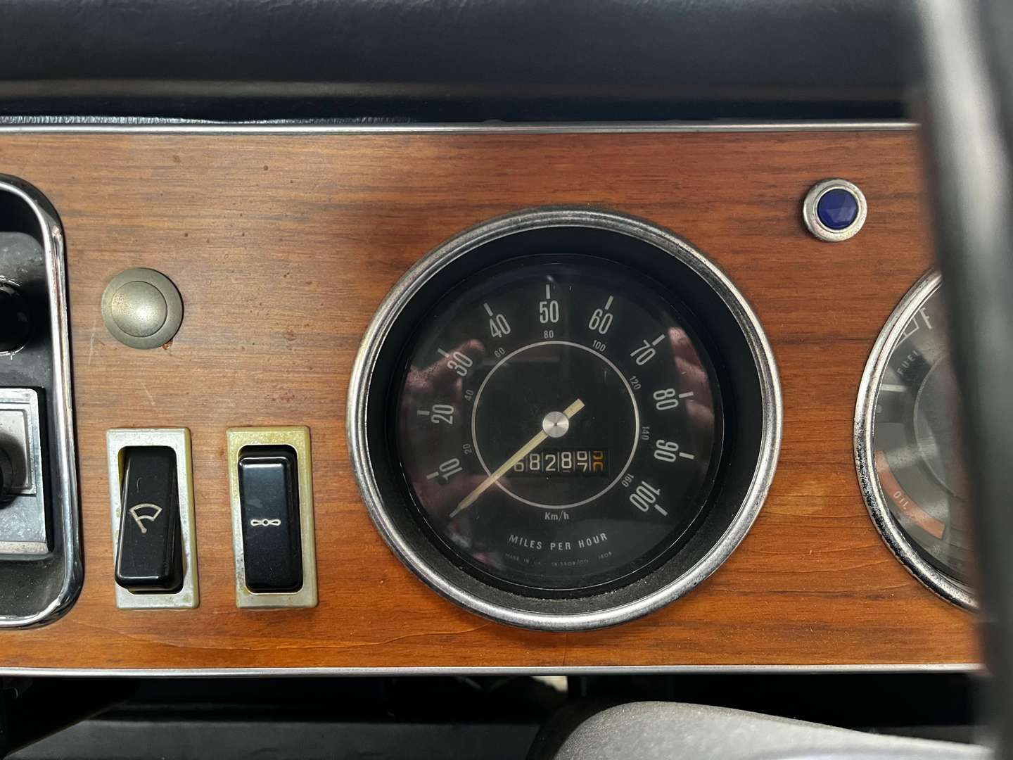 <p>1973 AUSTIN MAXI 1500</p>