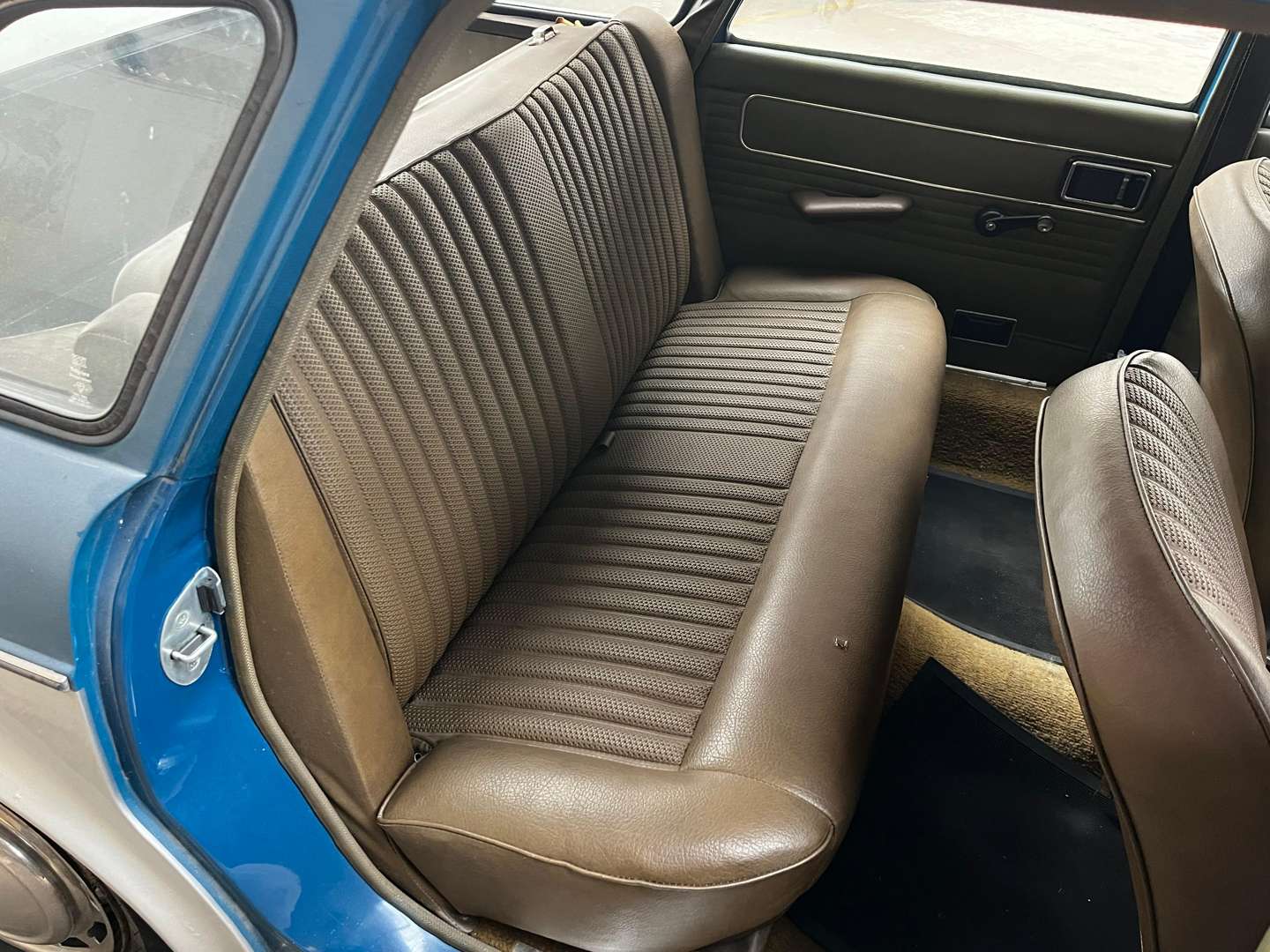 <p>1973 AUSTIN MAXI 1500</p>