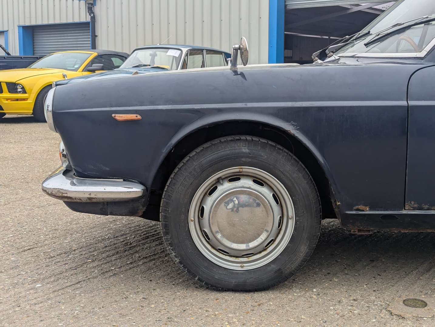 <p>1963 LANCIA FLAVIA</p>