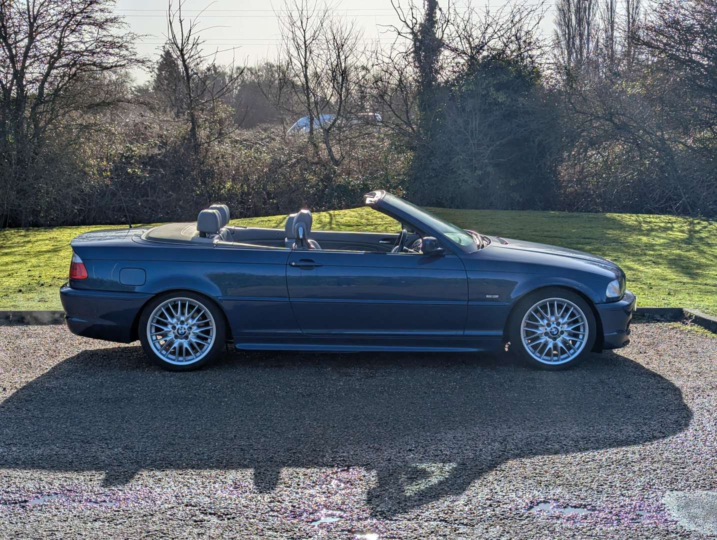 <p>2001 BMW 330CI E46 SPORT AUTO</p>