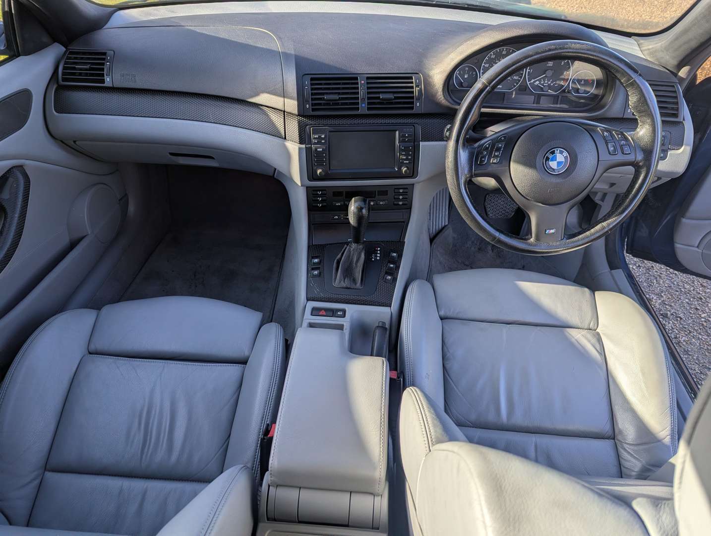 <p>2001 BMW 330CI E46 SPORT AUTO</p>