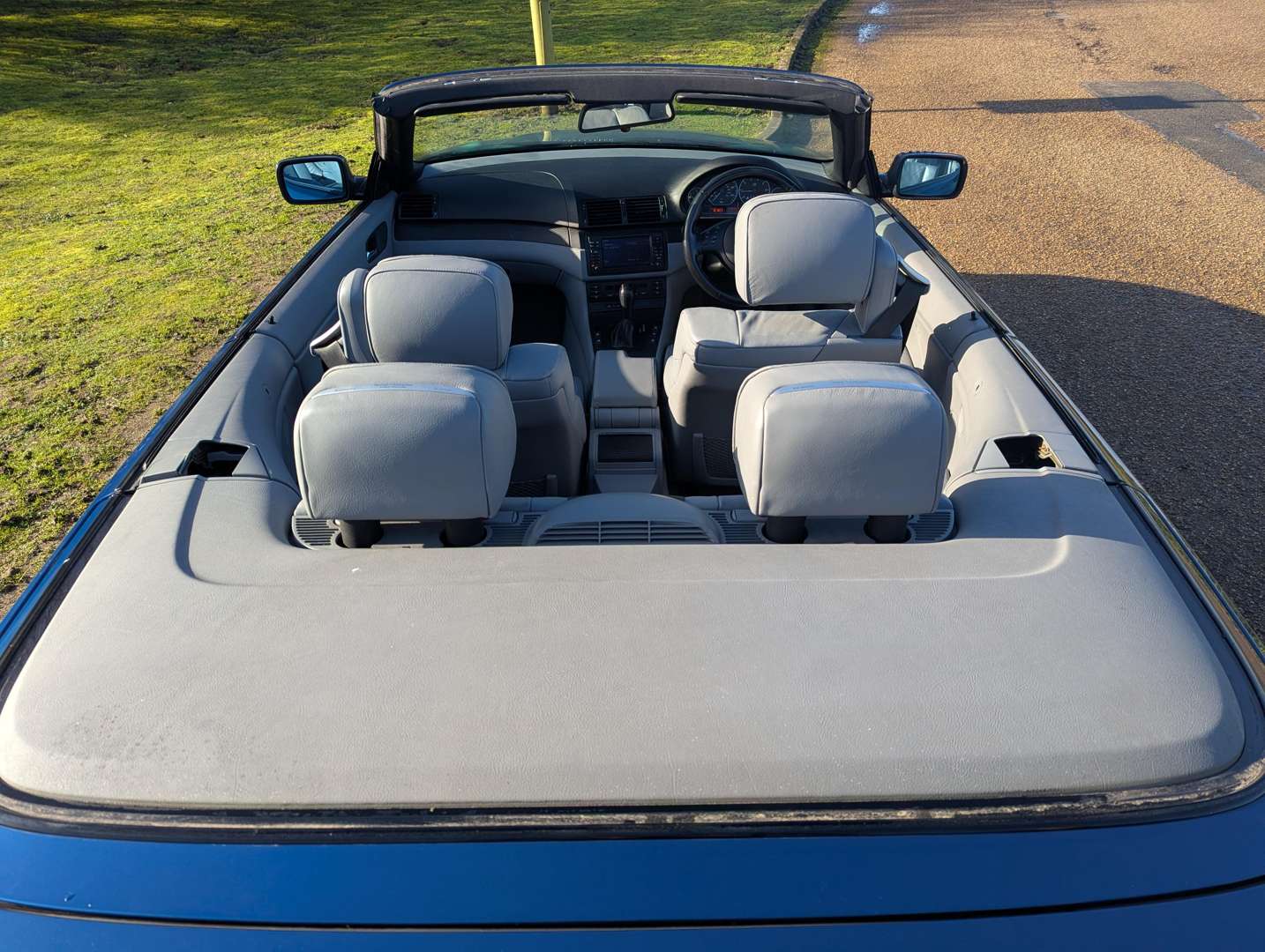 <p>2001 BMW 330CI E46 SPORT AUTO</p>