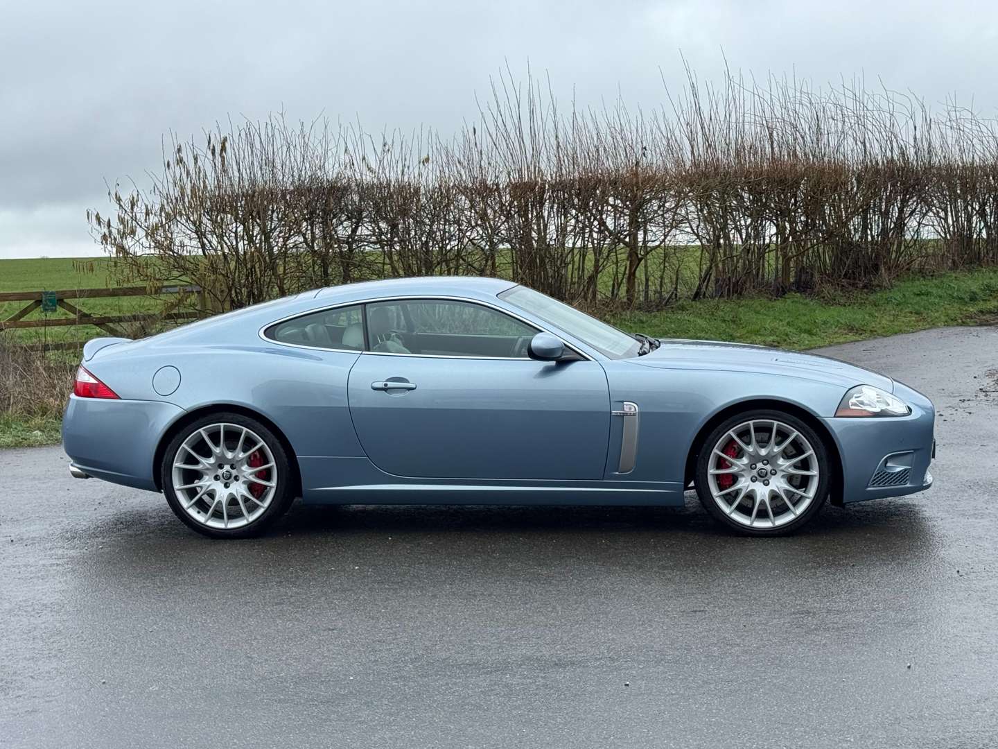 <p>2009 JAGUAR XKR 4.2 SUPERCHARGED AUTO</p>