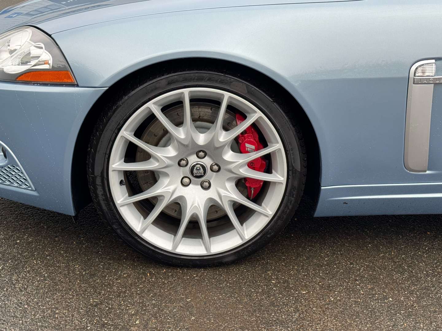 <p>2009 JAGUAR XKR 4.2 SUPERCHARGED AUTO</p>