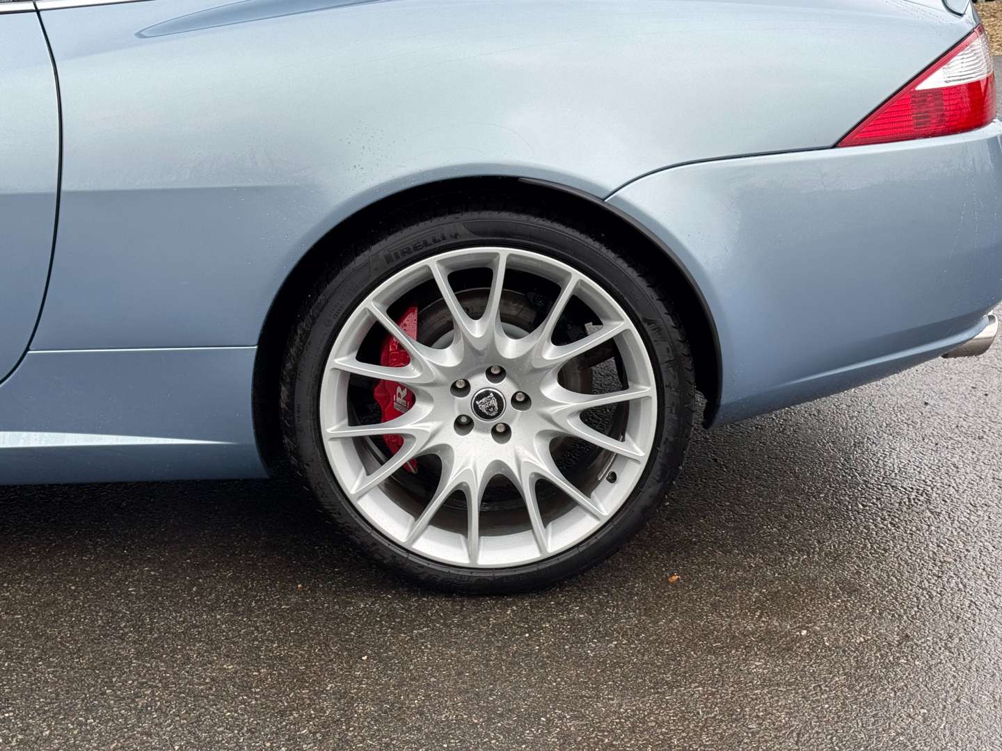 <p>2009 JAGUAR XKR 4.2 SUPERCHARGED AUTO</p>