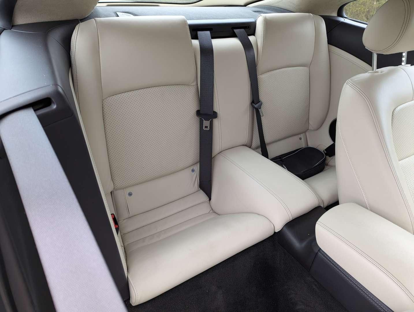 <p>2009 JAGUAR XKR 4.2 SUPERCHARGED AUTO</p>