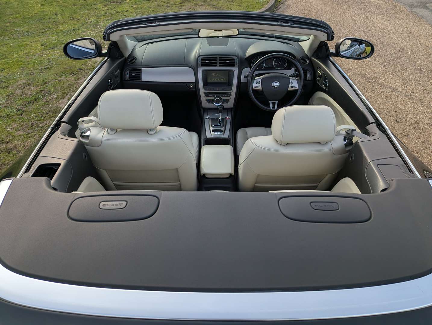 <p>2006 JAGUAR XK 4.2 AUTO CONVERTIBLE</p>