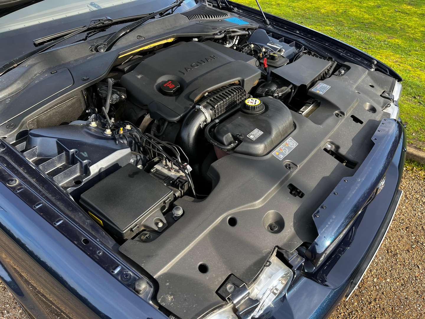 <p>2009 JAGUAR XJ SOVEREIGN V6 TD AUTO</p>