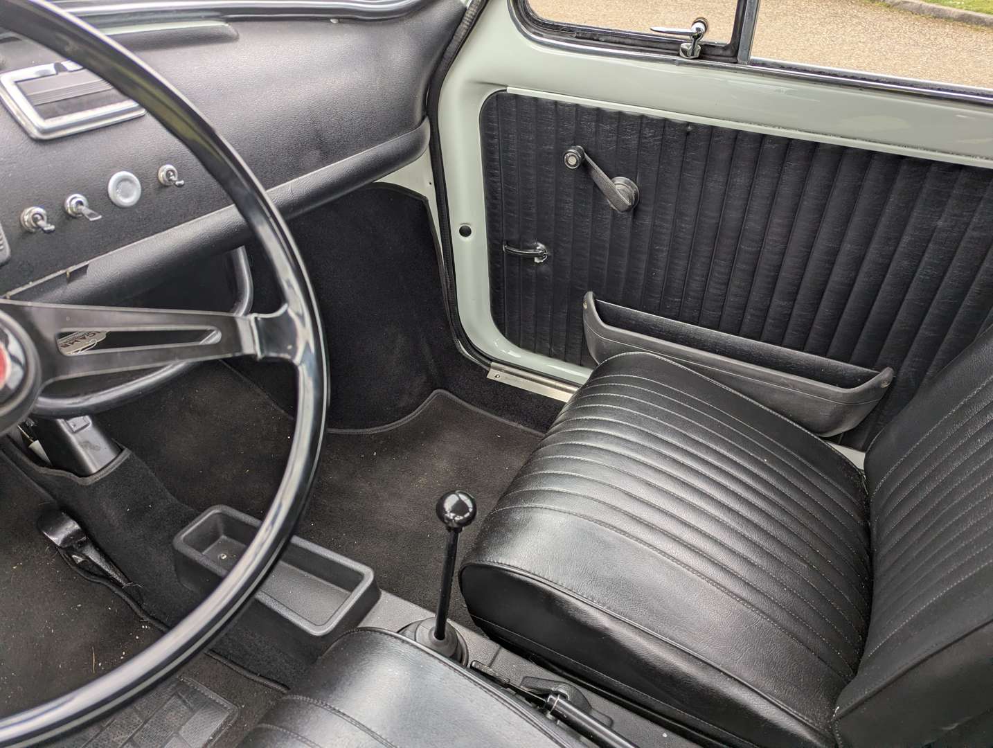 <p>1971 FIAT 500L LHD</p>