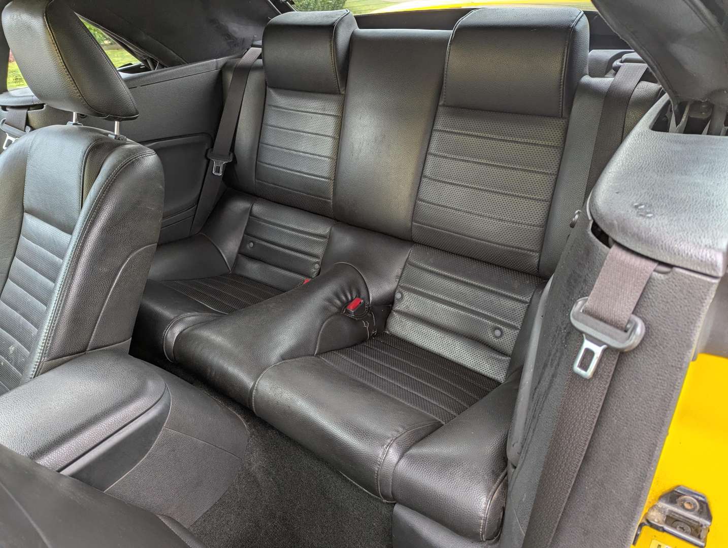 <p>2006 FORD MUSTANG AUTO LHD</p>