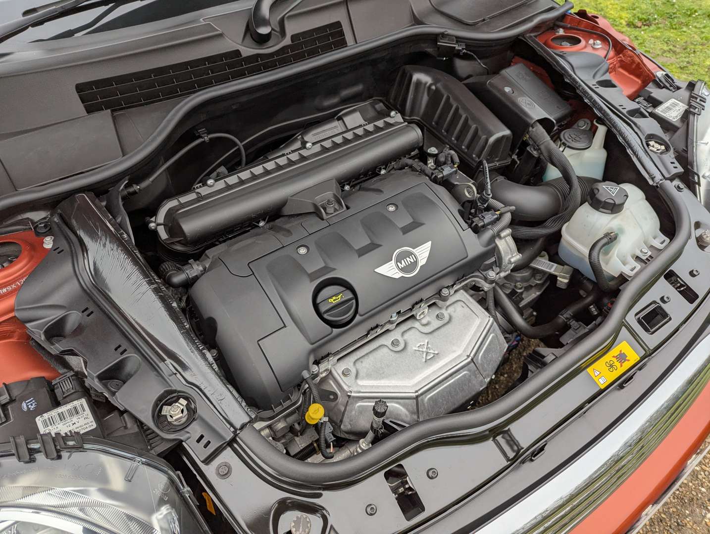 <p>2012 MINI COOPER - 5,828 MILES ONE REGISTERED OWNER</p>