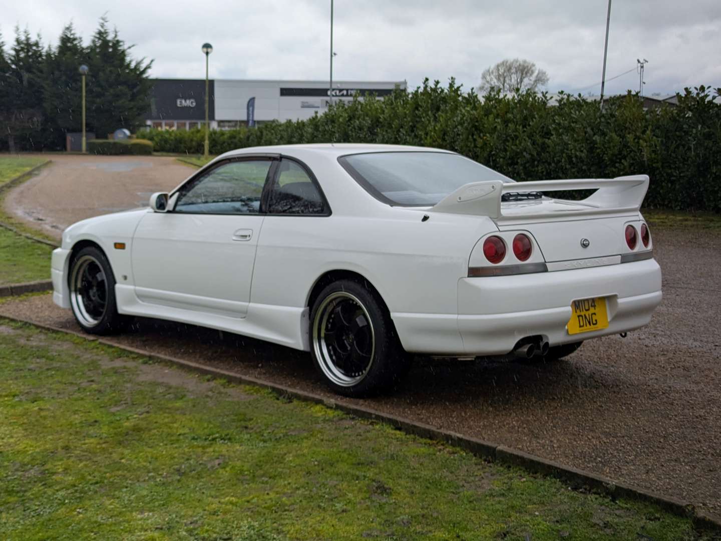 <p>1994 NISSAN SKYLINE R33 GT-ST</p>