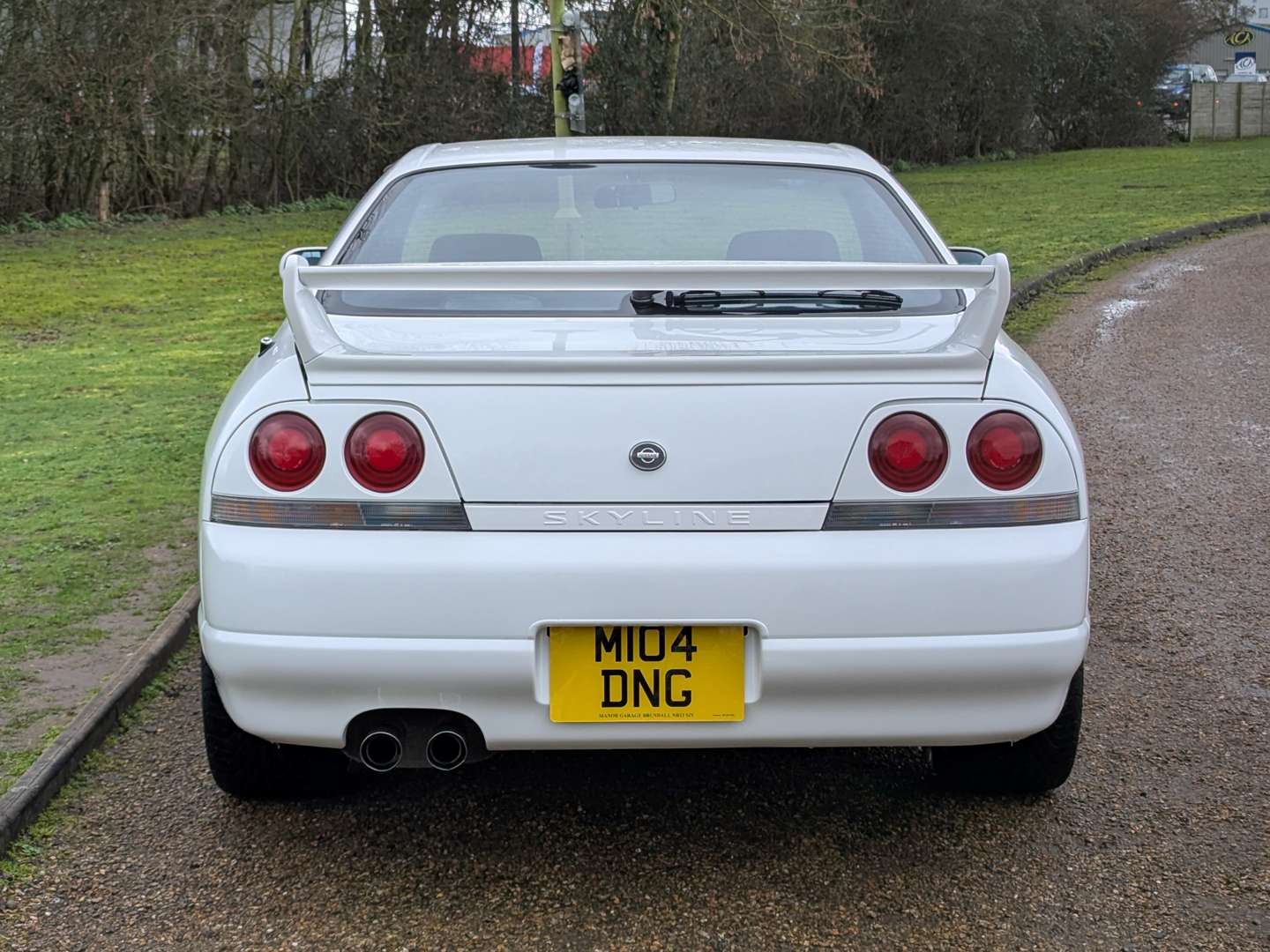 <p>1994 NISSAN SKYLINE R33 GT-ST</p>