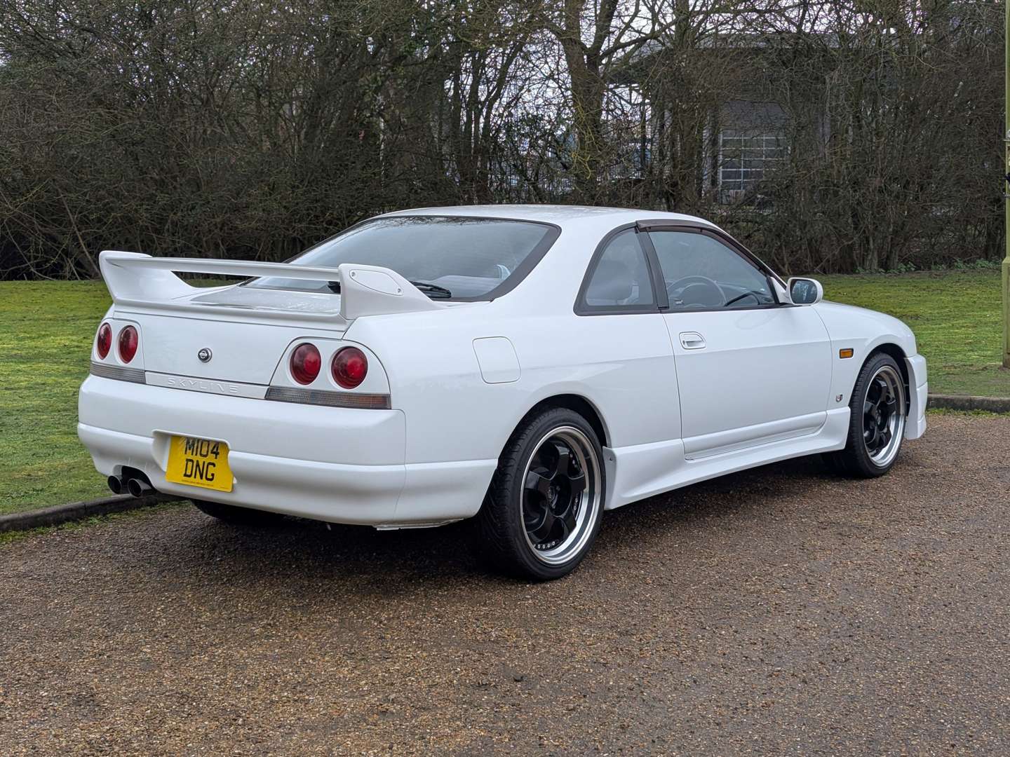 <p>1994 NISSAN SKYLINE R33 GT-ST</p>