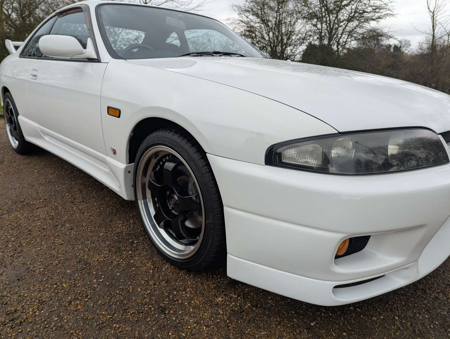 <p>1994 NISSAN SKYLINE R33 GT-ST</p>