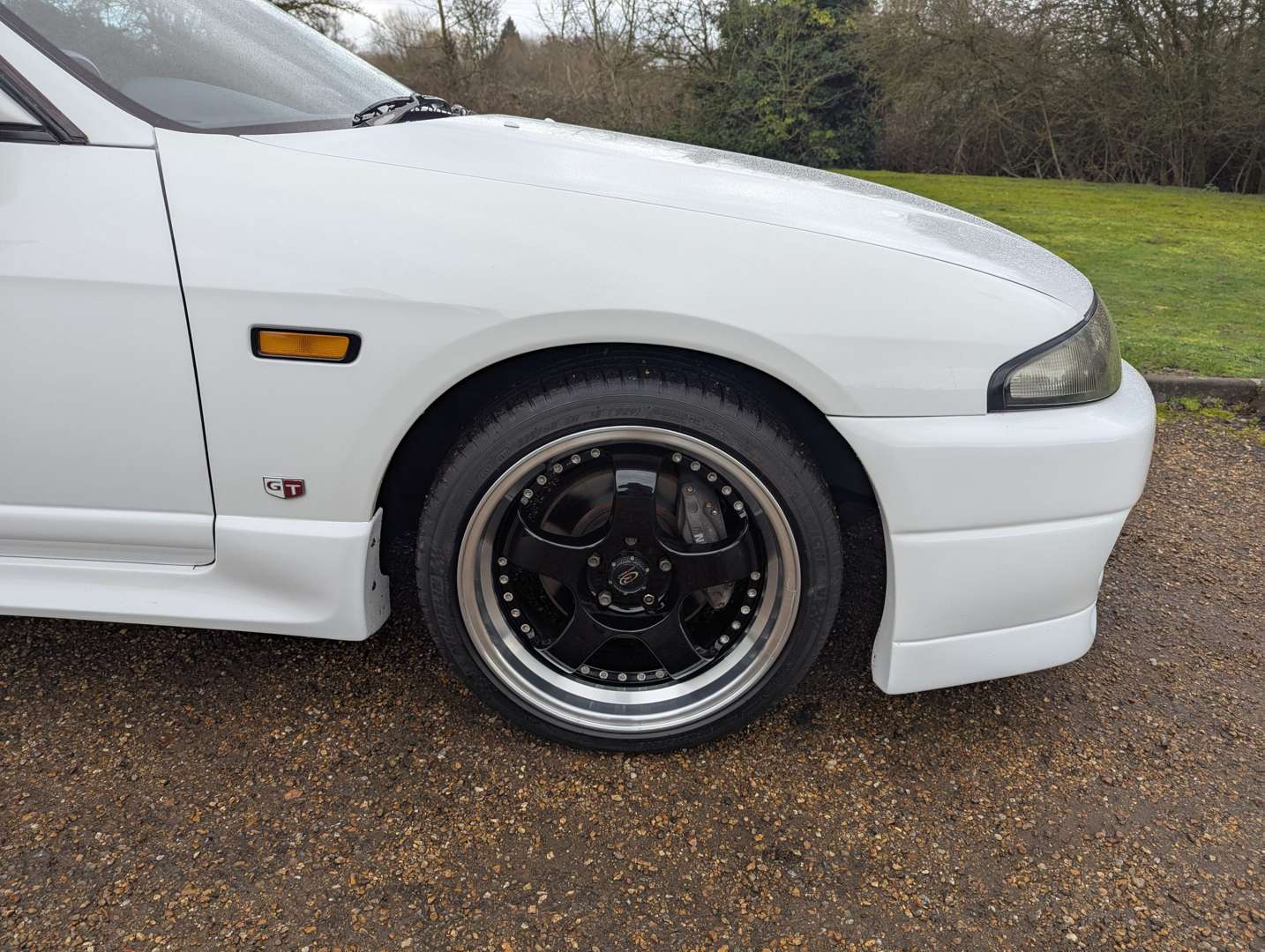 <p>1994 NISSAN SKYLINE R33 GT-ST</p>