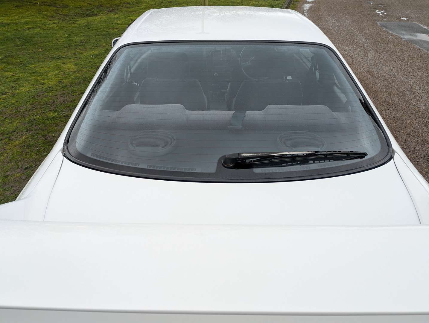 <p>1994 NISSAN SKYLINE R33 GT-ST</p>