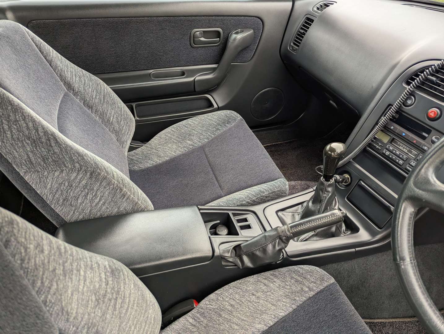 <p>1994 NISSAN SKYLINE R33 GT-ST</p>