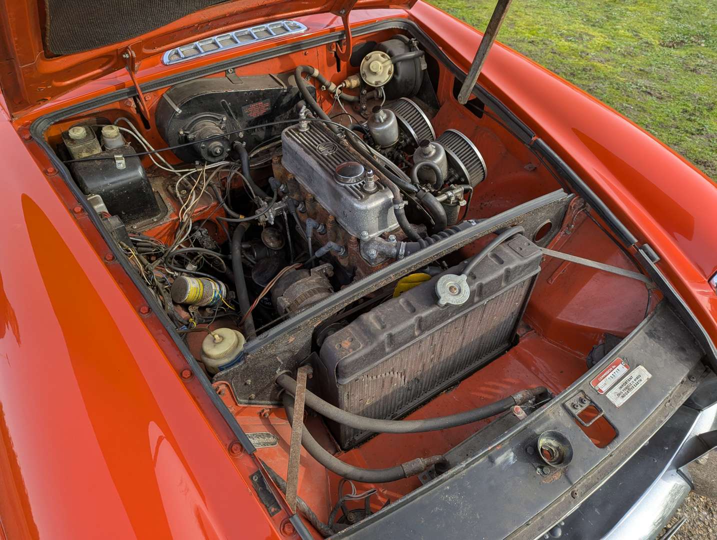 <p>1972 MG B GT</p>