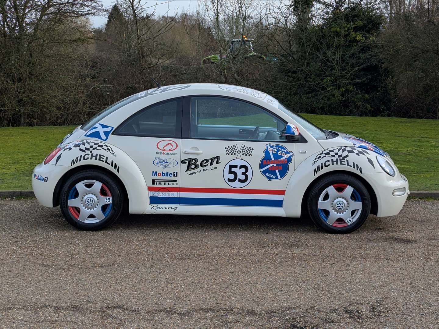 <p>2000 VW BEETLE</p>