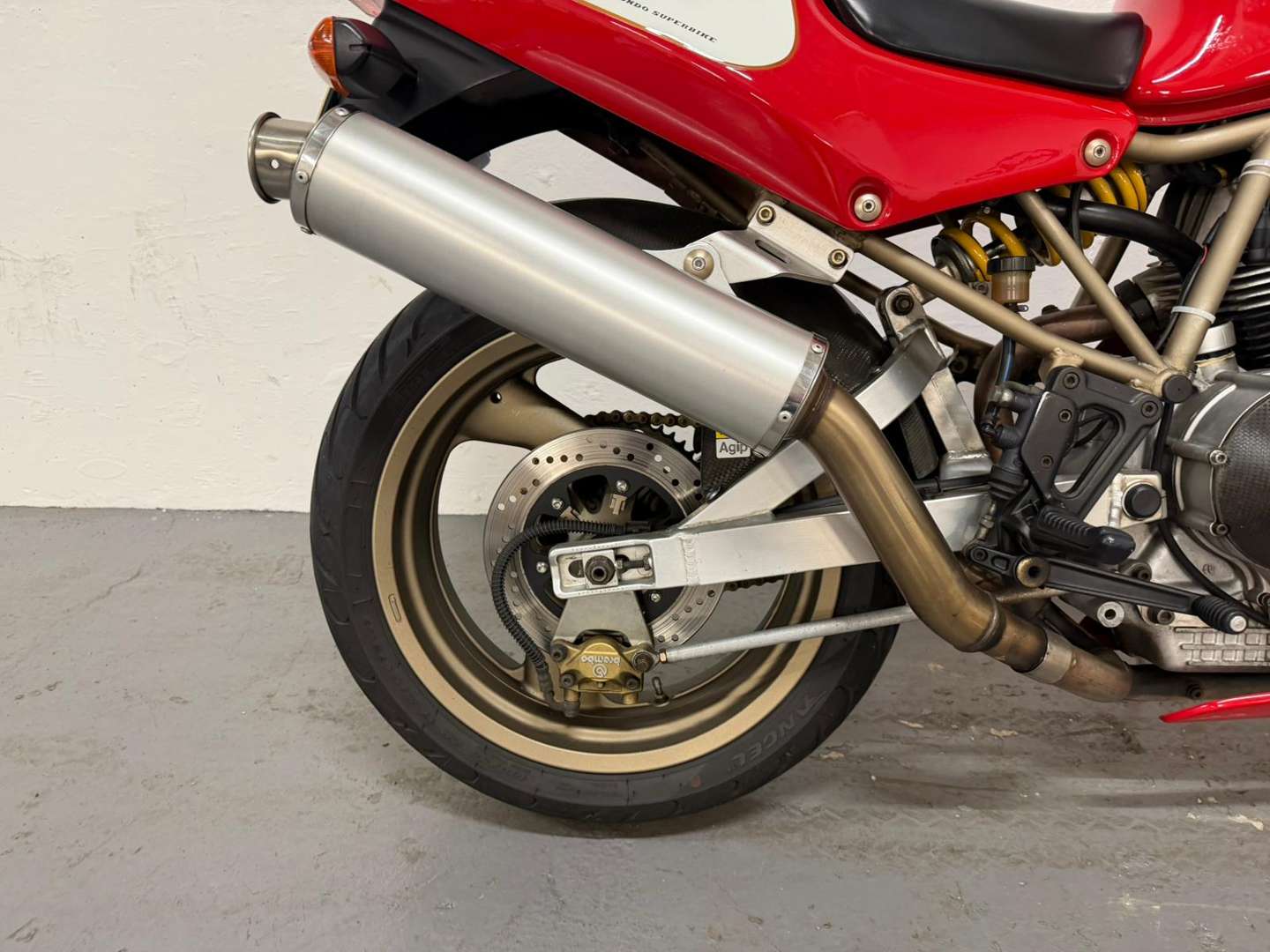 <p>1997 DUCATI 900 SL SUPERLIGHT</p>