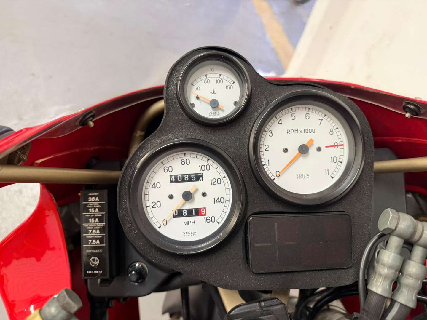 <p>1997 DUCATI 900 SL SUPERLIGHT</p>