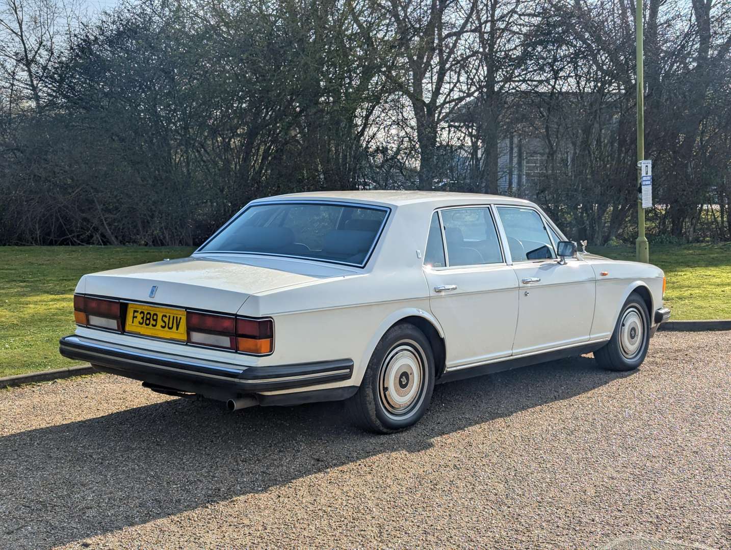 <p>1988 ROLLS ROYCE SILVER SPIRIT</p>