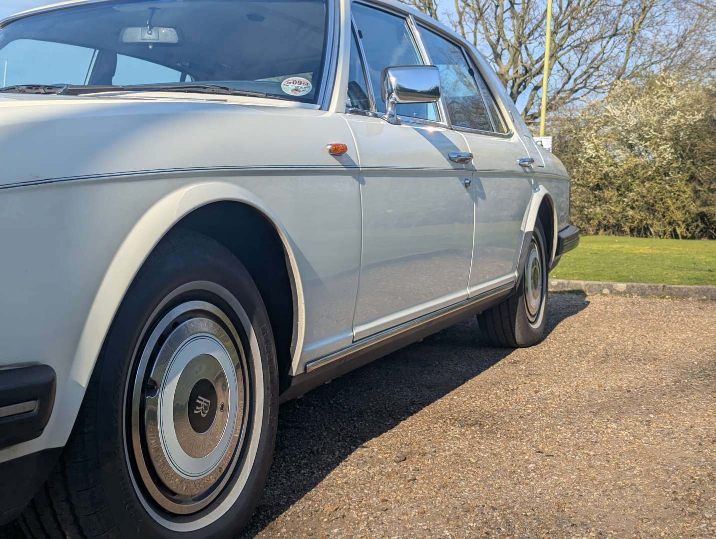 <p>1988 ROLLS ROYCE SILVER SPIRIT</p>