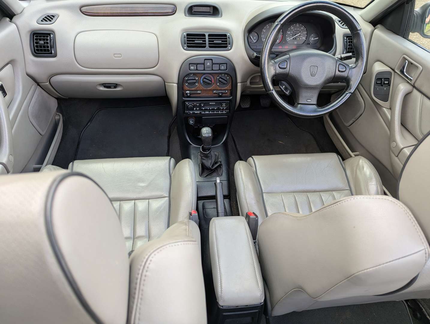 <p>1998 ROVER 216 CABRIOLET</p>